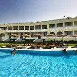 Hotel Niforeika Beach Hotel