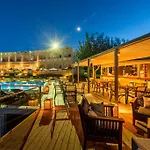 Niforeika Beach Hotel Hotel
