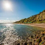 Niforeika Beach Hotel 3*