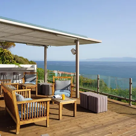 Niforeika Beach Hotel ניפורייקה