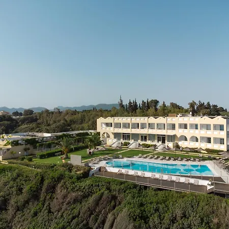 Niforeika Beach Hotel 3* ניפורייקה
