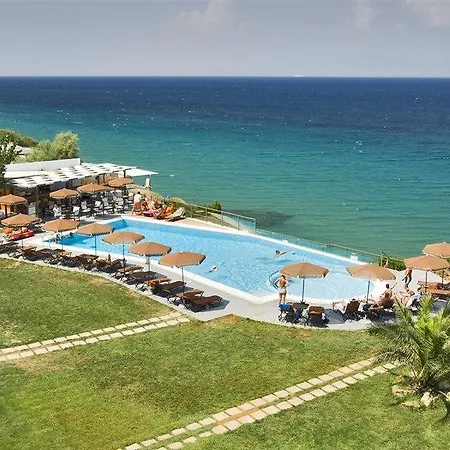 Niforeika Beach Hotel 3* ניפורייקה