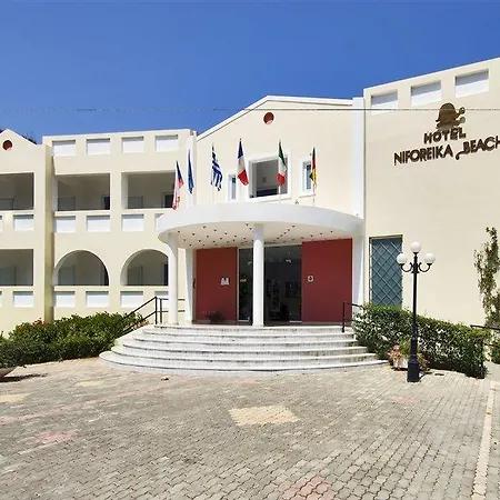 Niforeika Beach Hotel 3*