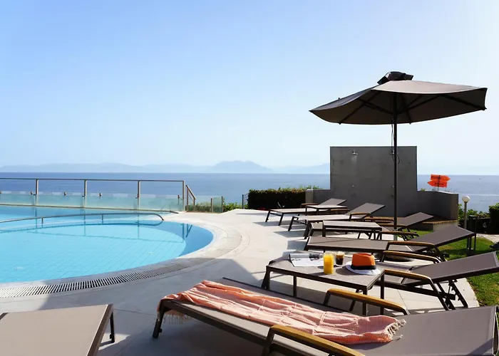 Niforeika Beach Hotel 3* Νιφορέικα