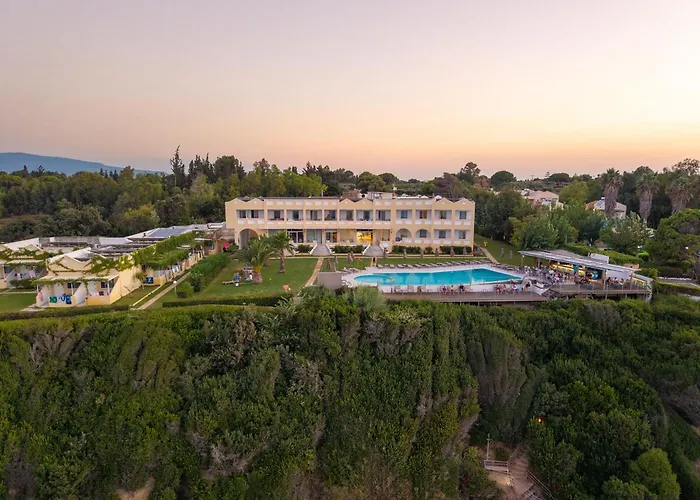 Niforeika Beach Hotel 3*